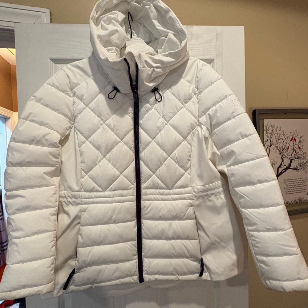 Tommy Hilfiger White Quilted Hooded Puffer Jacket